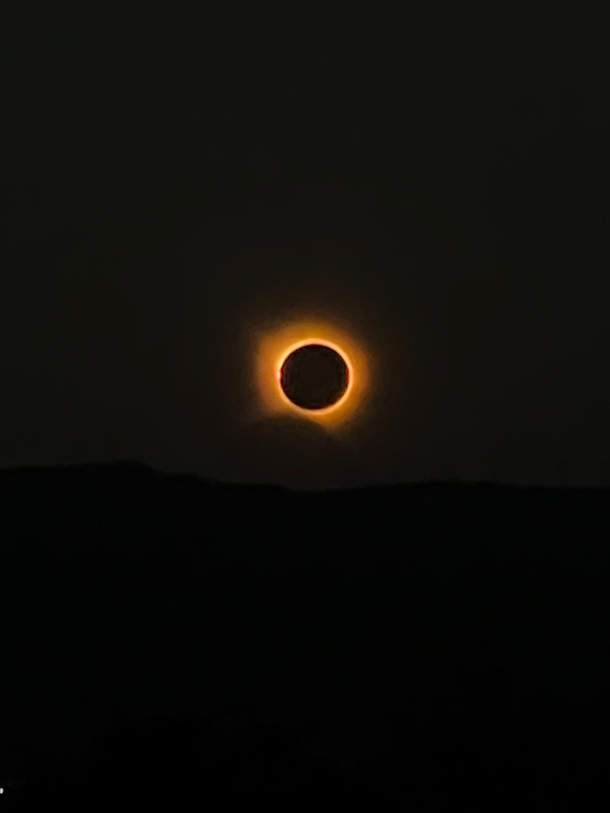 Eclipsi solar des de Montbrió del Camp. FOTO: Marta Ciurana