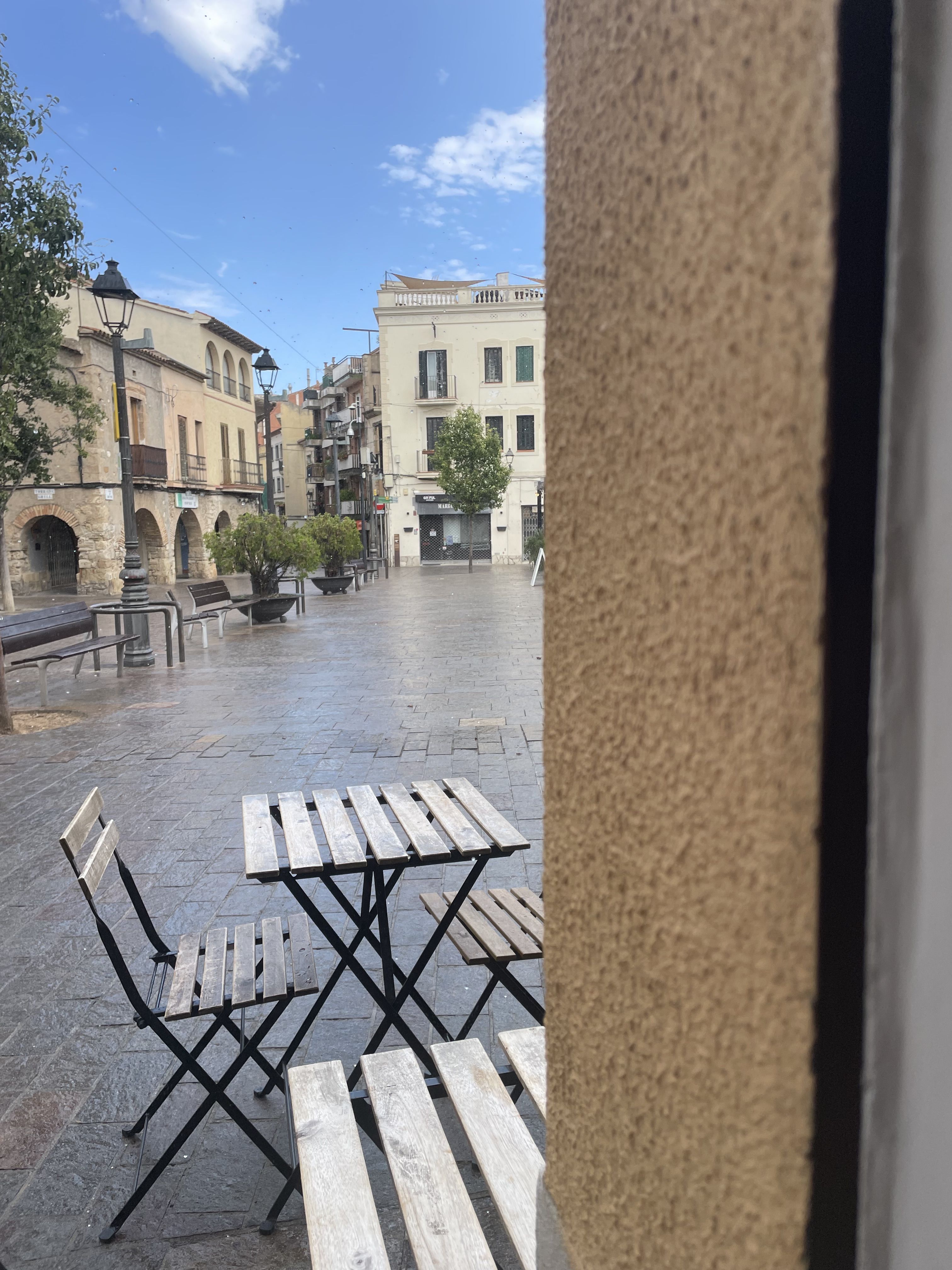 Agost a Sant Cugat, 5 minuts de pluja - Antic Mercat FOTO: Casa Girós Guerrero
