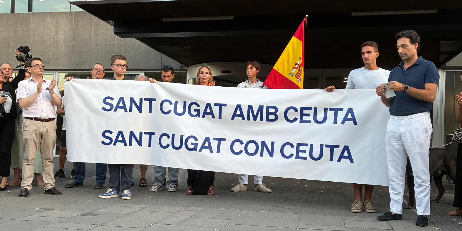 Concentració a Sant Cugat en suport a Ceuta. FOTO: TOT Sant Cugat