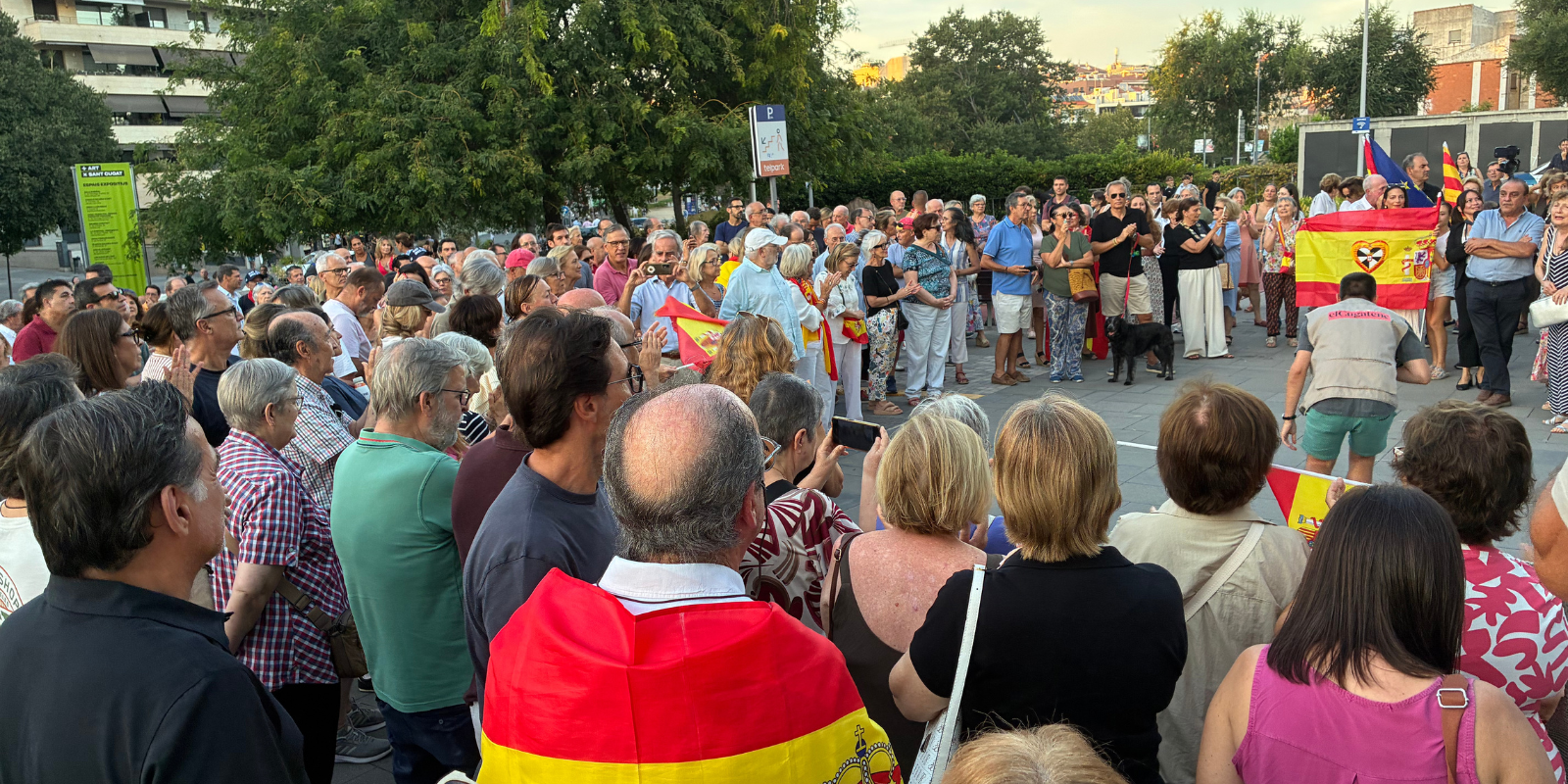 Concentració a Sant Cugat en suport a Ceuta. FOTO: TOT Sant Cugat
