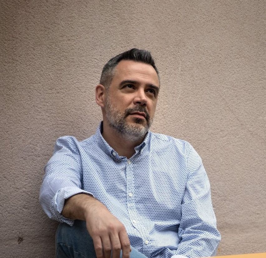 L'escriptor Oriol Canals autor del llibre 'El cinquè cor' FOTO: Cedida/ Xavier Bertral