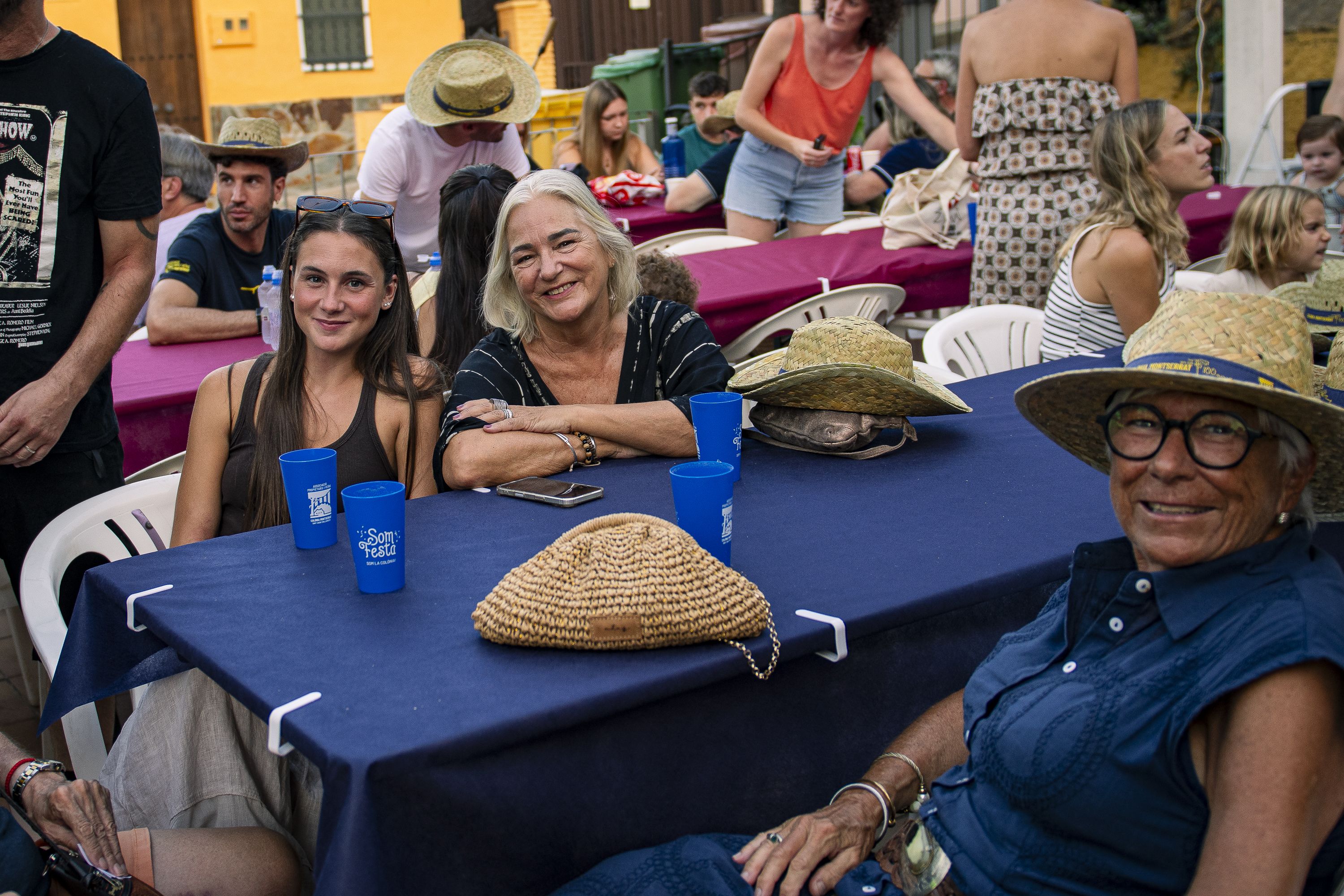 Sardinada i botifarrada popular  de la Festa Major de la Colònia Montserrat de Valldoreix. FOTO: Pol Rodríguez (TOT Sant Cugat)