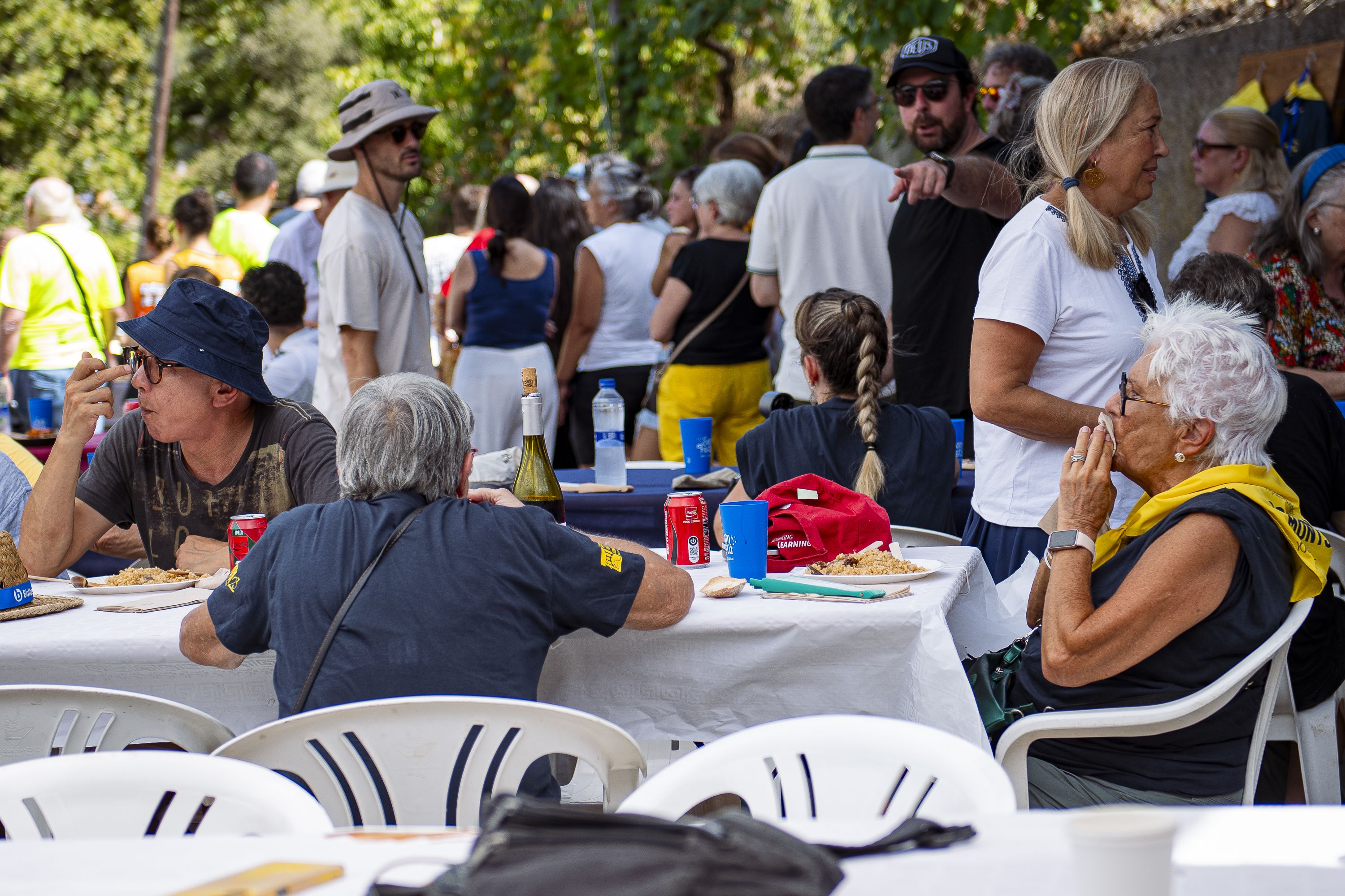 Paellada popular de la Festa Major de la Colònia Montserrat de Valldoreix. FOTO: Pol Rodríguez (TOT Sant Cugat)