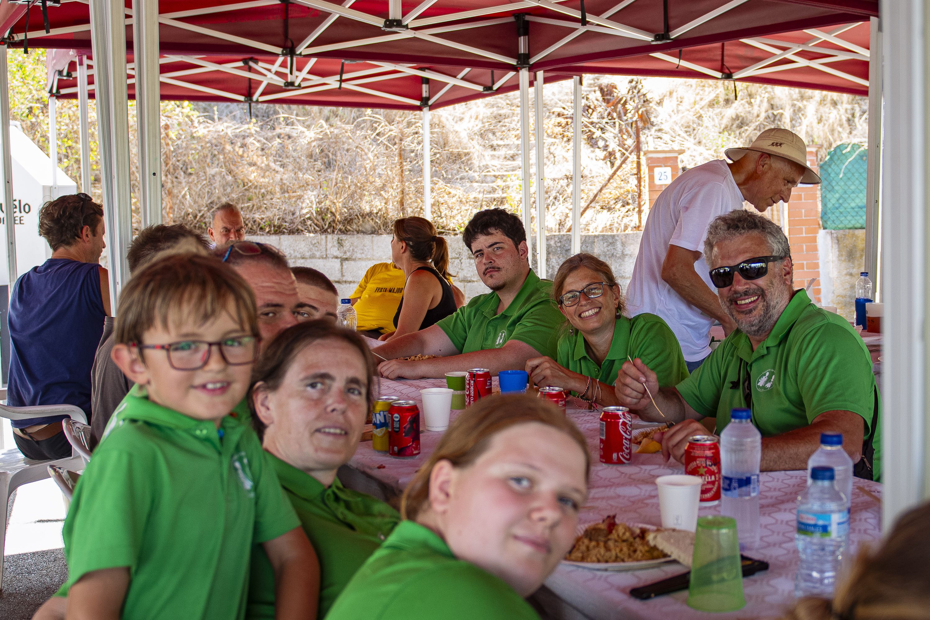 Paellada popular de la Festa Major de la Colònia Montserrat de Valldoreix. FOTO: Pol Rodríguez (TOT Sant Cugat)