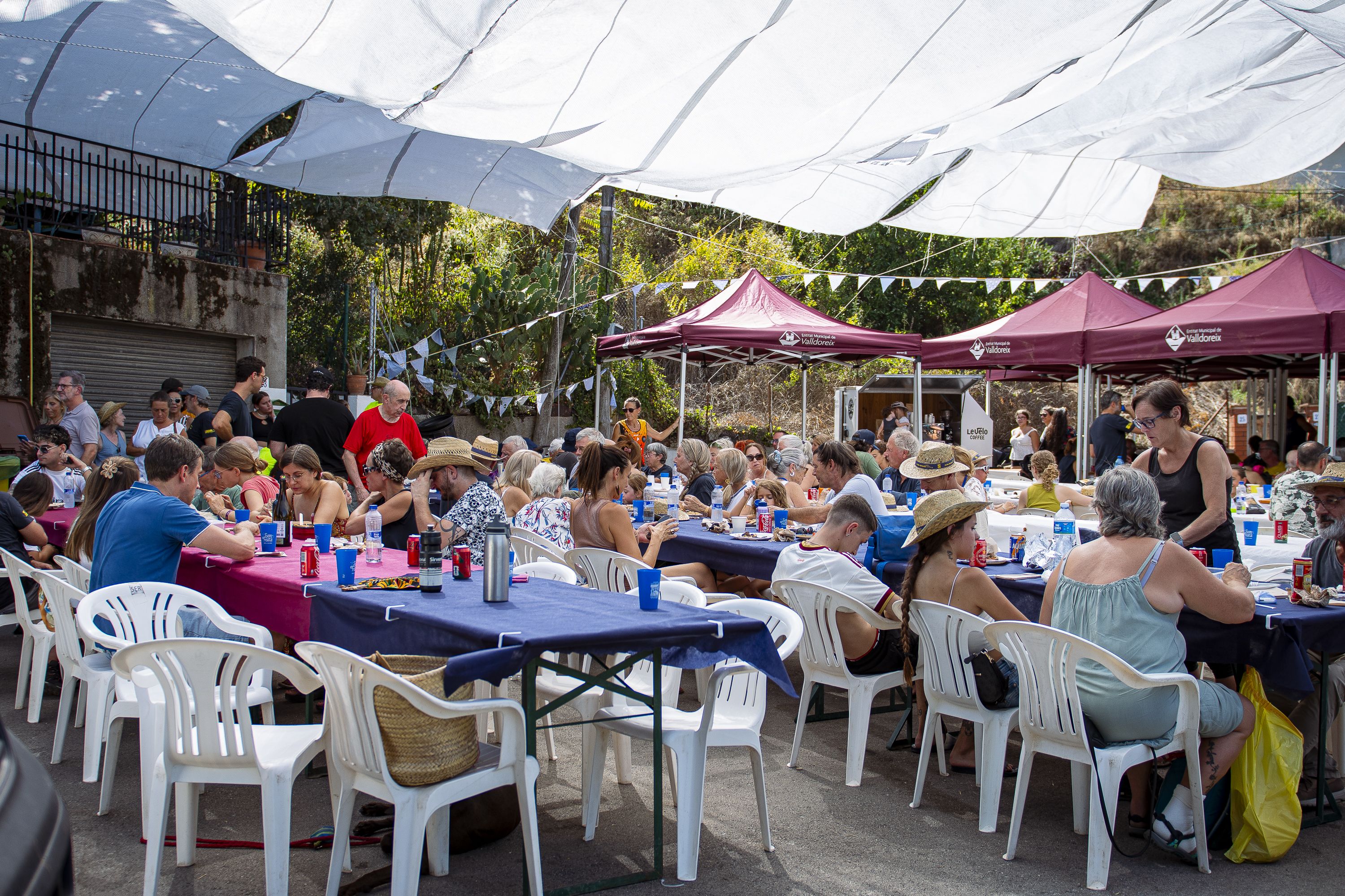 Paellada popular de la Festa Major de la Colònia Montserrat de Valldoreix. FOTO: Pol Rodríguez (TOT Sant Cugat)
