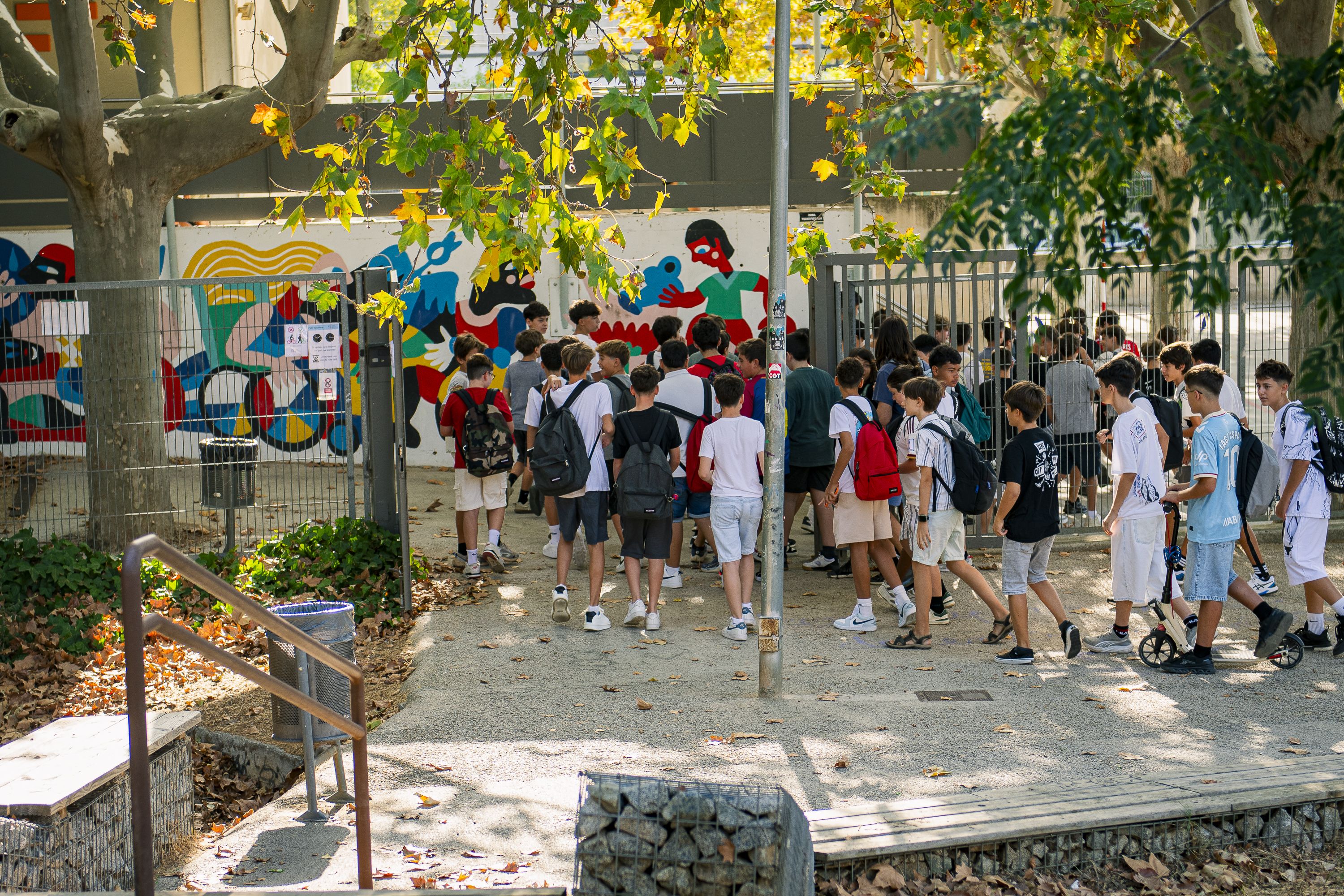 Inici de curs 2026-2027 a l'Escola Collserola i a l'Institut Joaquima Pla i Farreras. FOTO: Pol Rodríguez (TOT Sant Cugat)