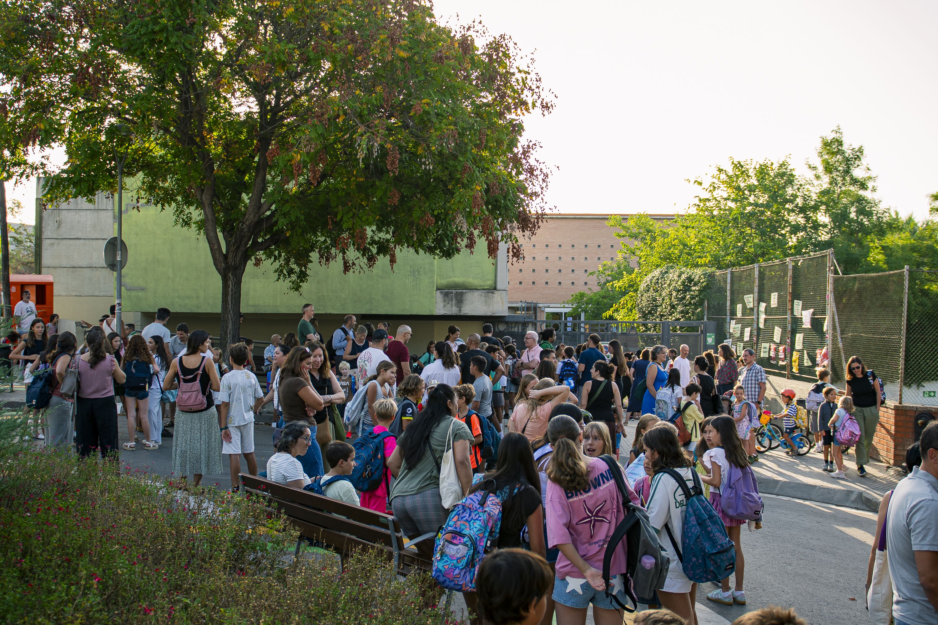 Inici de curs 2026-2027 a l'Escola Collserola i a l'Institut Joaquima Pla i Farreras. FOTO: Pol Rodríguez (TOT Sant Cugat)