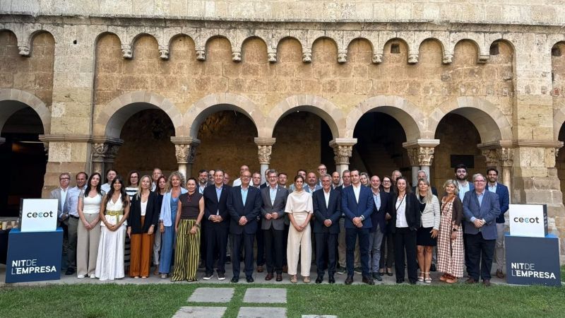 Les empreses patrocinadores i col·laboradores de la 31a Nit de l’Empresa de la Cecot, al Monestir de Sant Cugat. FOTO: Cedida 