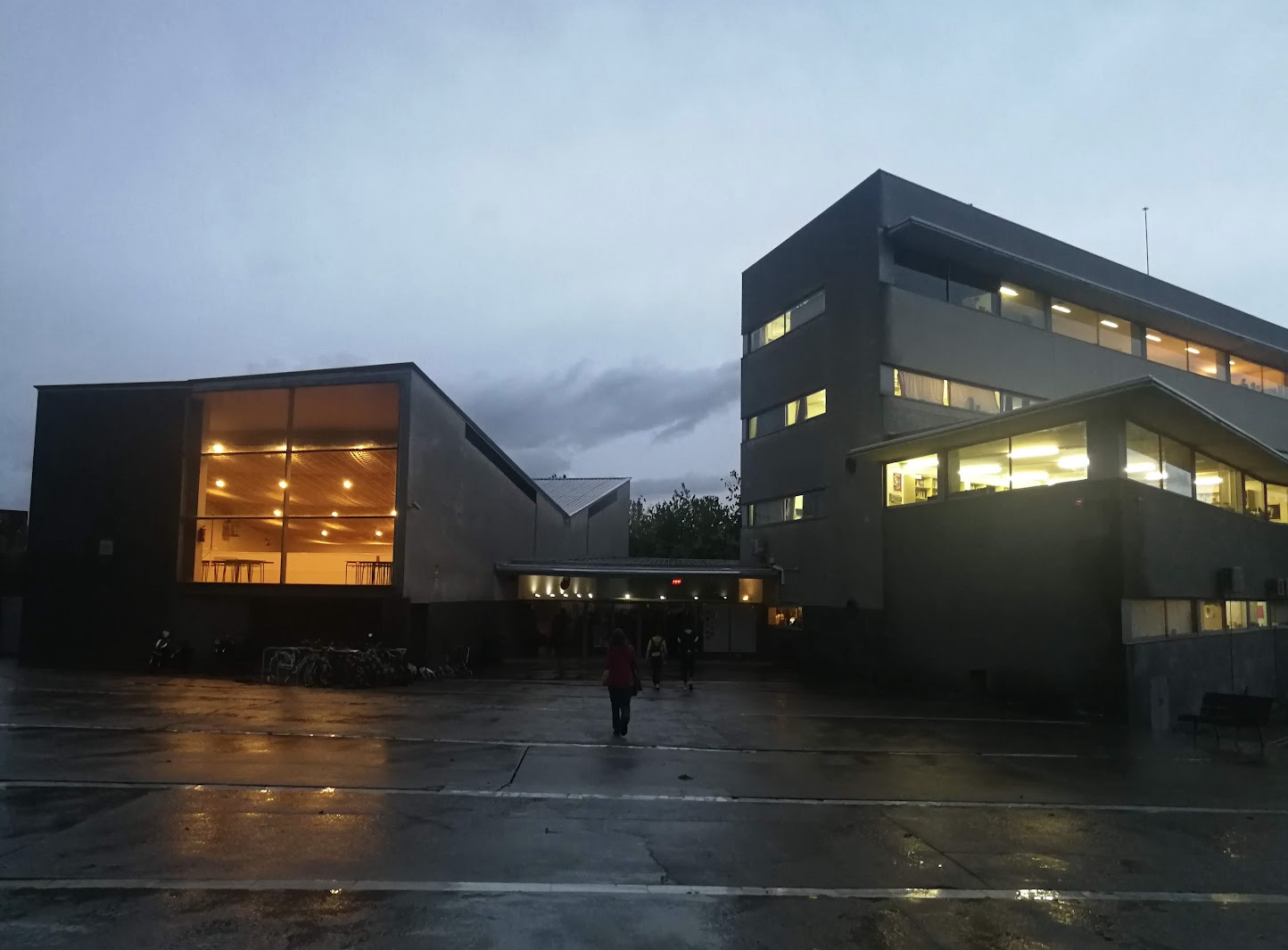 L'institut Angeleta Ferrer de Sant Cugat FOTO: TOT Sant Cugat