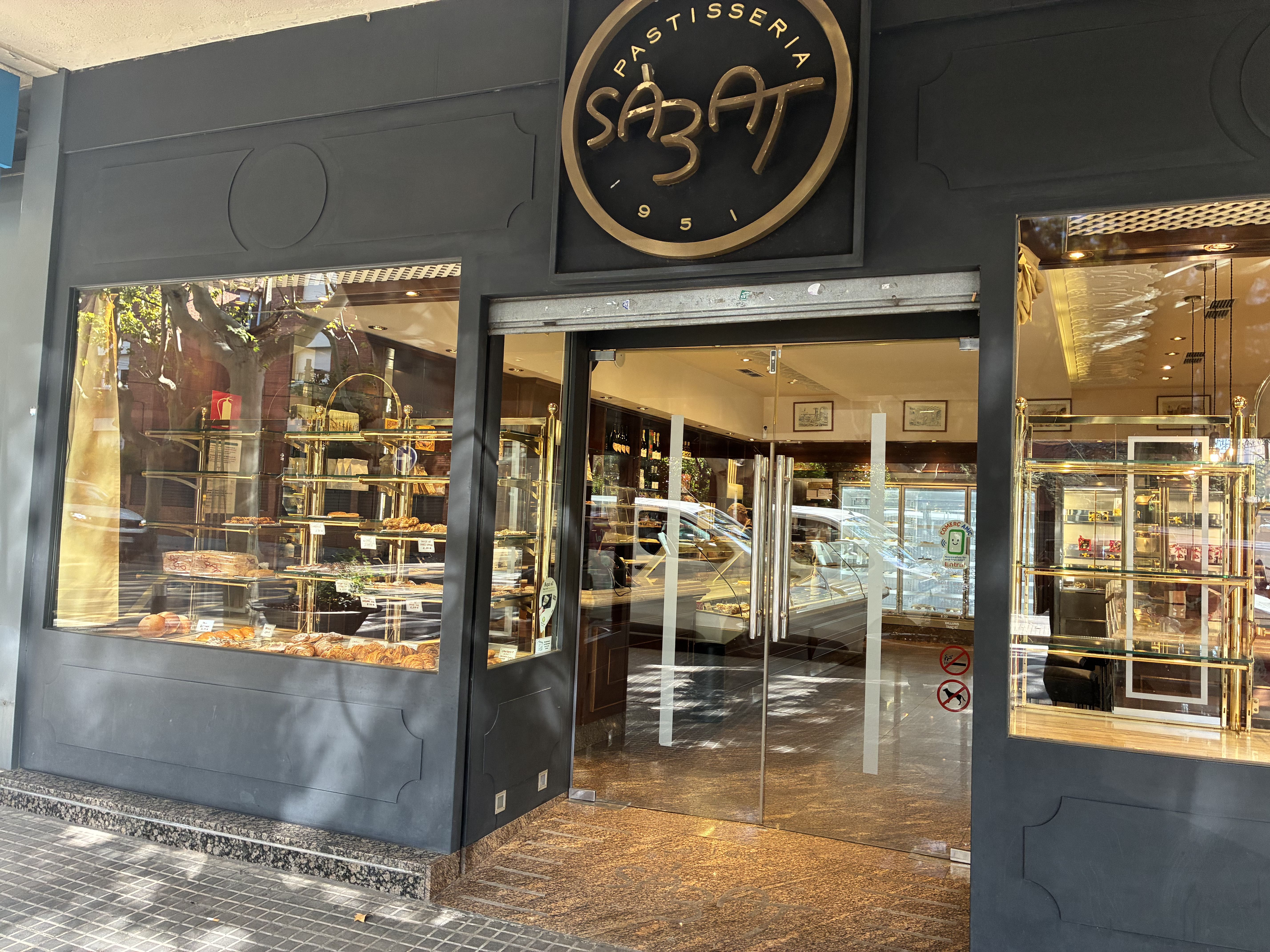 La Pastisseria Sàbat torna a obrir. FOTO: TOT Sant Cugat