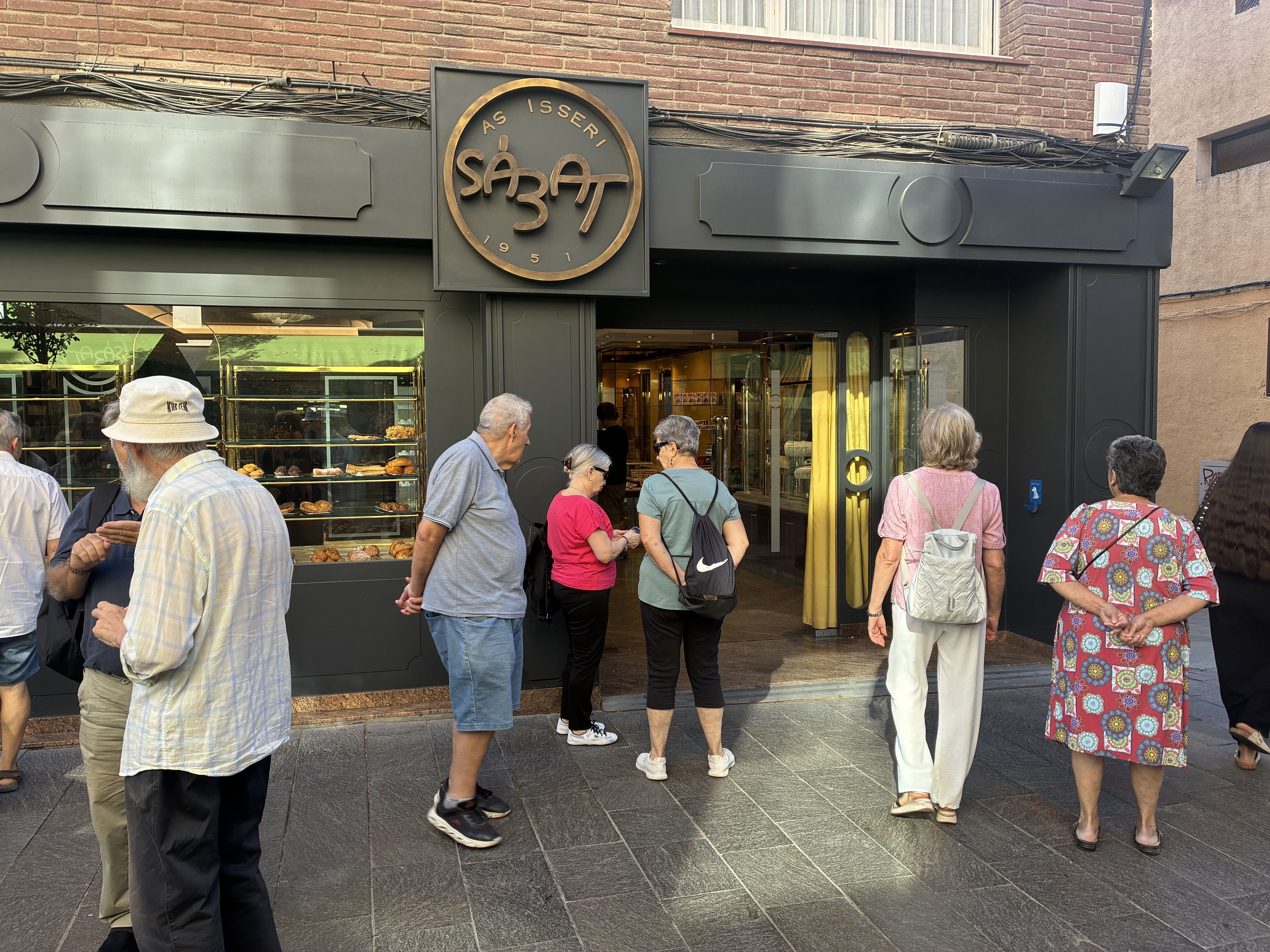 La Pastisseria Sàbat torna a obrir. FOTO: TOT Sant Cugat