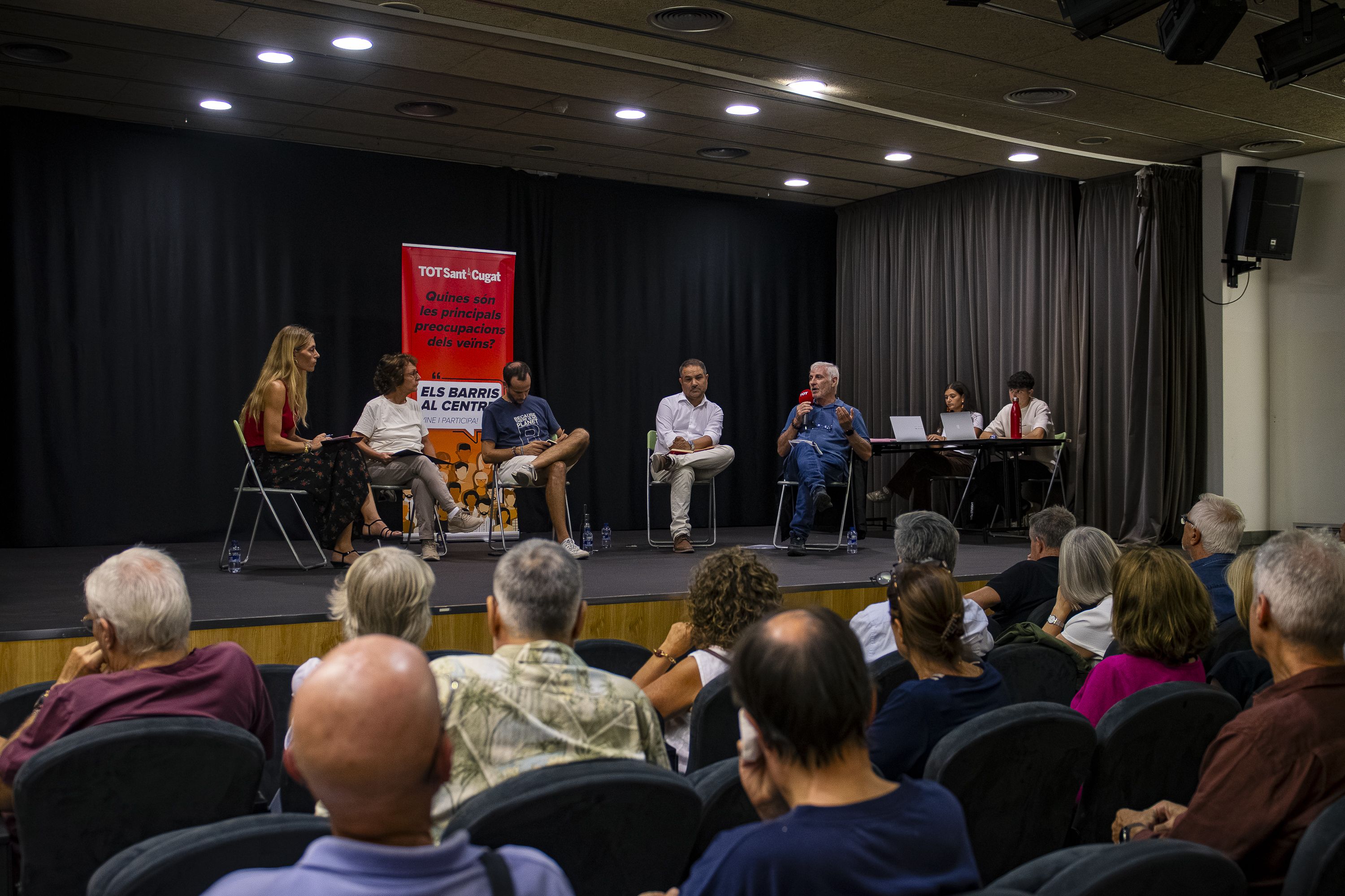 Debat a Coll Favà i Can Magí del cicle 'Els barris al centre'. FOTO: Pol Rodríguez (TOT Sant Cugat)