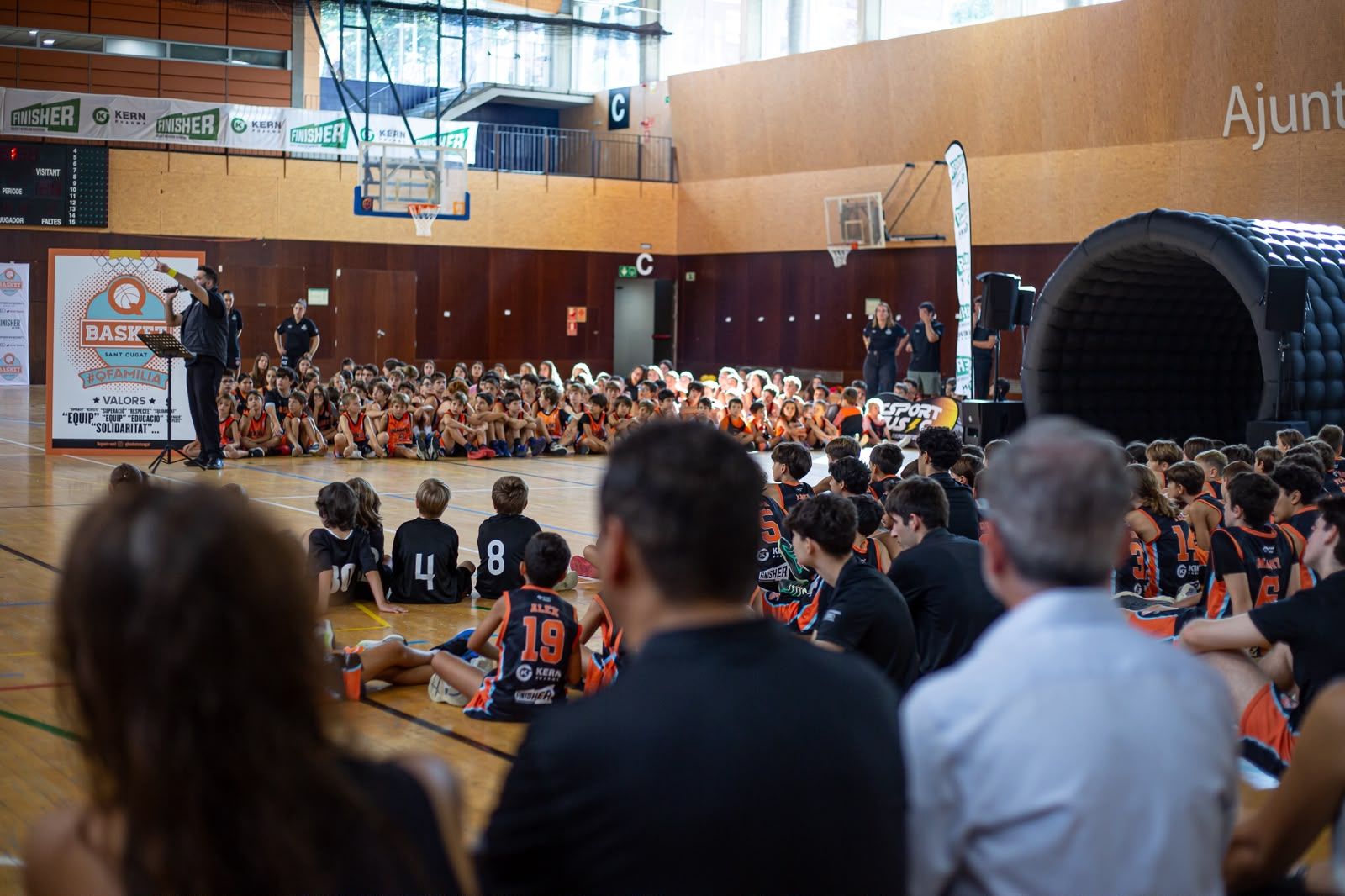 Presentació d'equips del Qbasket Sant Cugat. FOTO: Ajuntament