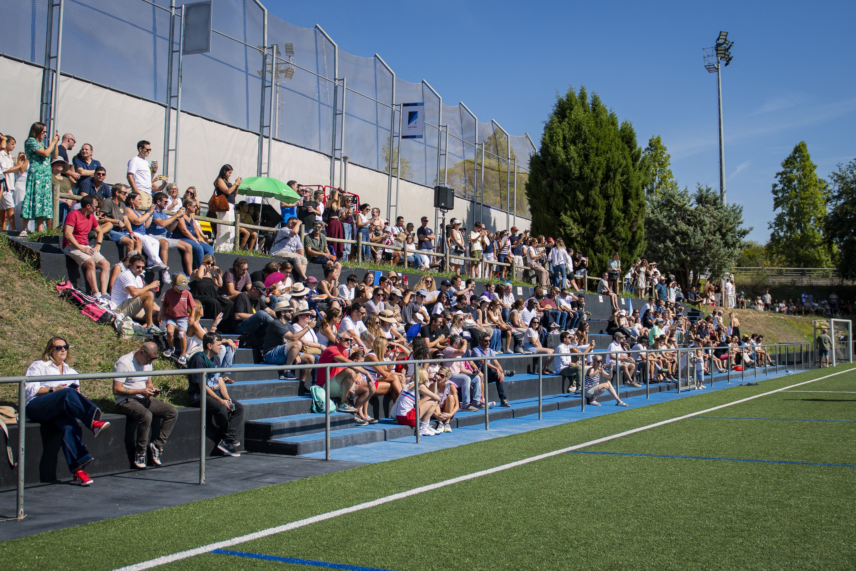 Presentació equips del Junior FC. FOTO: Pol Rodríguez (TOT Sant Cugat)