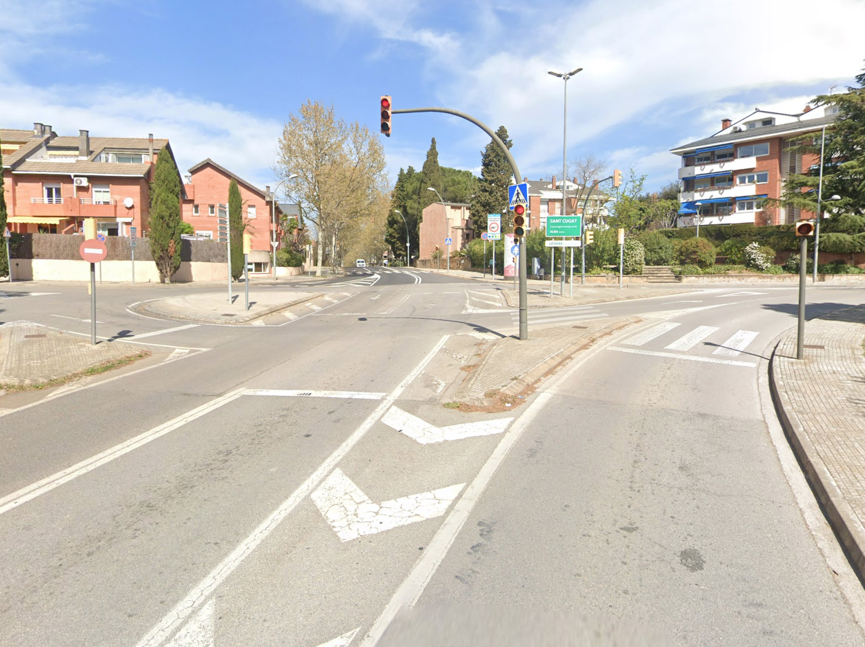 La cruïlla de l'entrada a Sant Cugat per l'Arrabassada FOTO: Google Maps