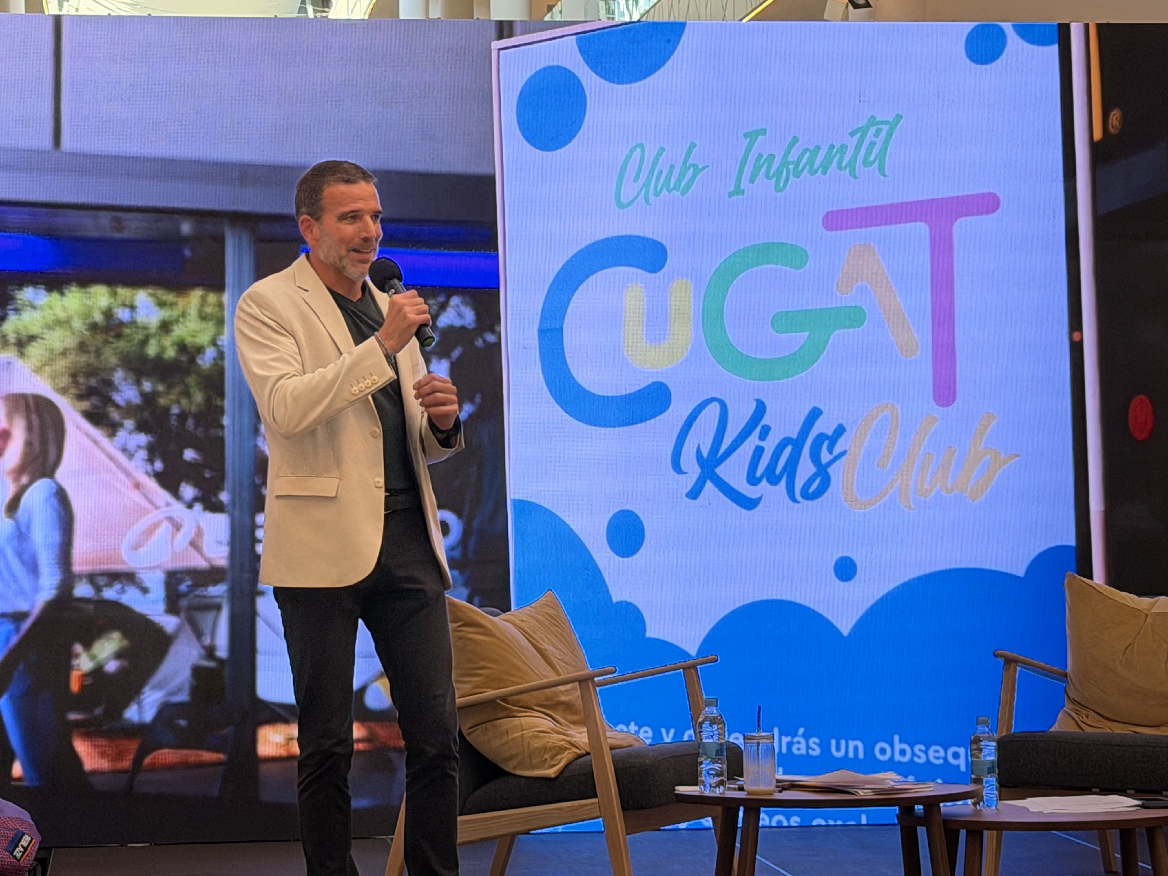 David Gómez Picard, director del centre comercial Ona Sant Cugat en la festa dels 30 anys. FOTO: TOT 