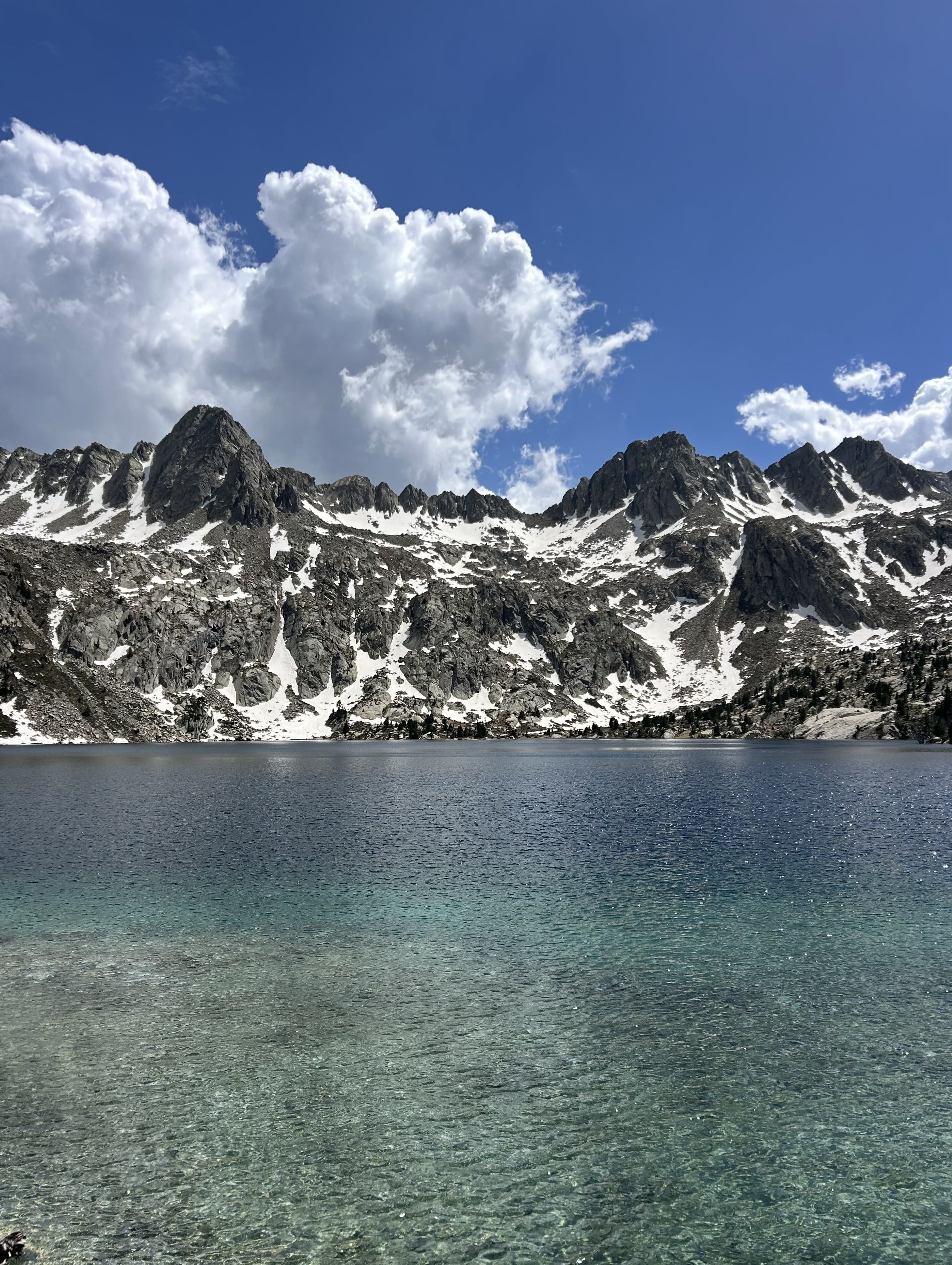 Calma nevada · Presa de l'Estany Negre, Parc Nacional d'Aigüestortes, Lleida FOTO: Irena Sanchez Runde