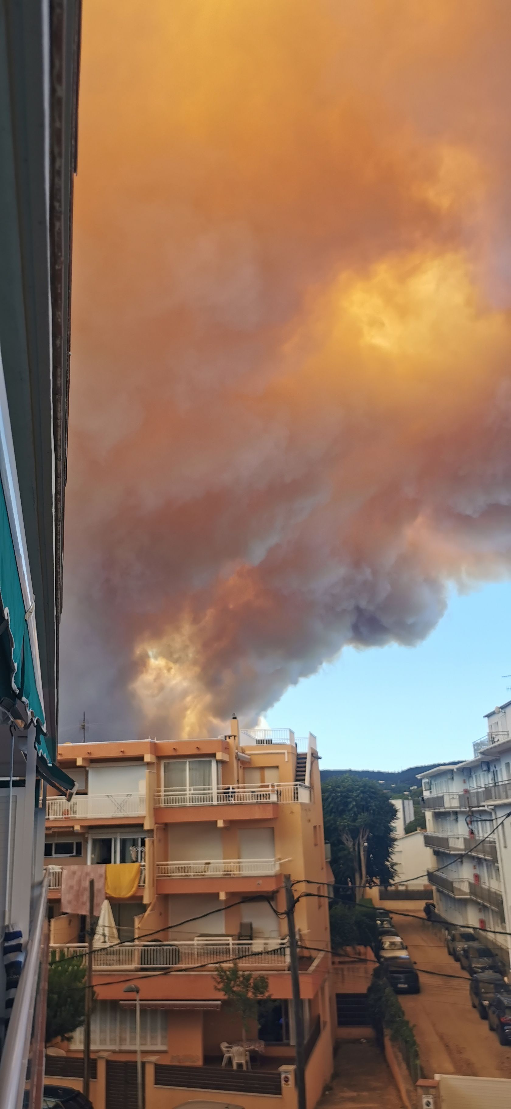 Cel vermell · Platja d'Aro FOTO: JORDI ABAD LLORENS