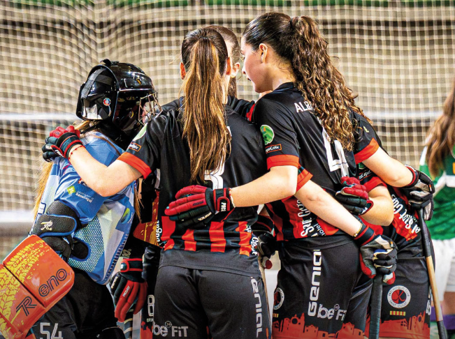 El femení del Vicio Patí Hoquei Club Sant Cugat perd contra el Cerdanyola CH. FOTO: Cedida