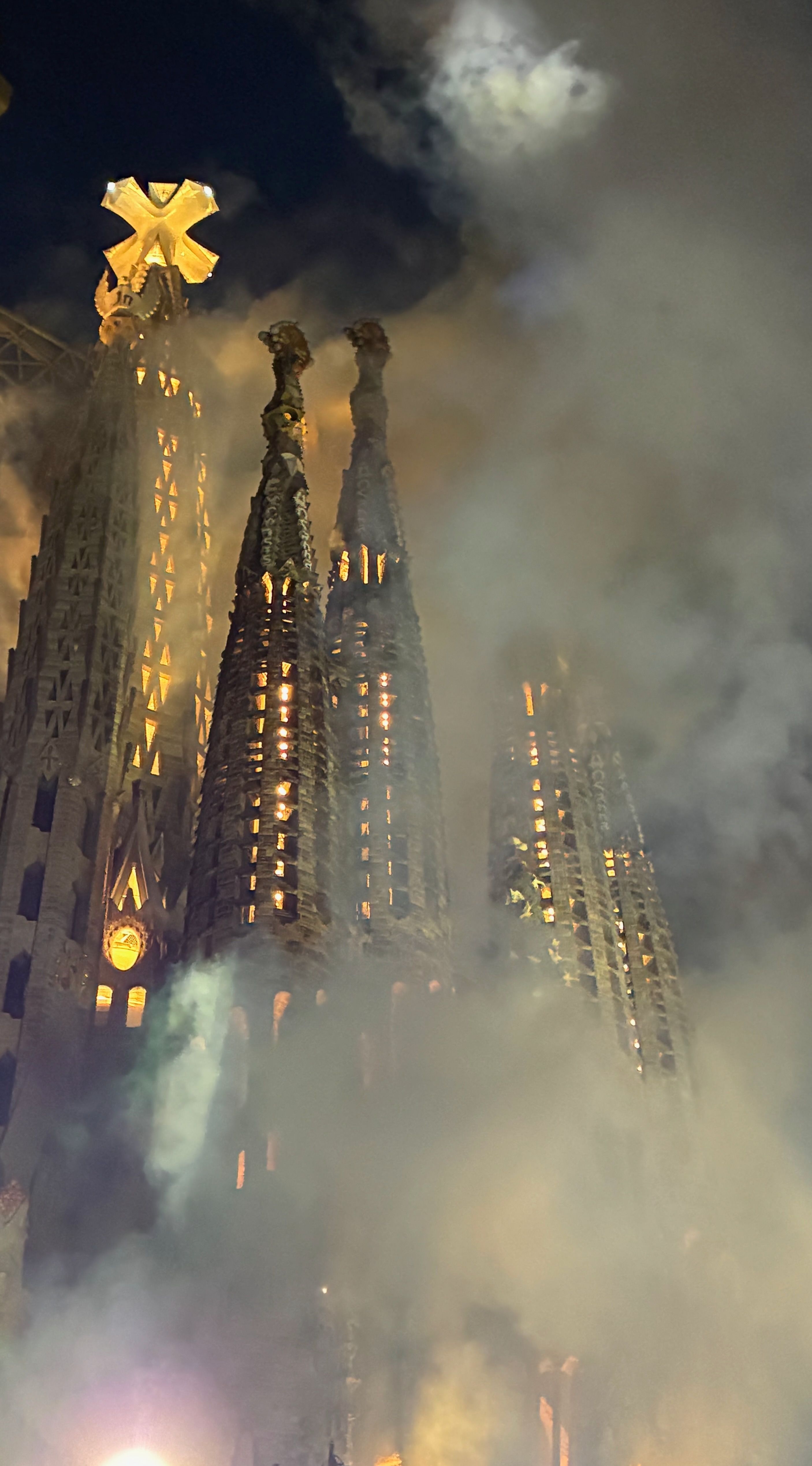 Del foc al cel · Sagrada Familia, Barcelona FOTO: Elna Estévez Urbano