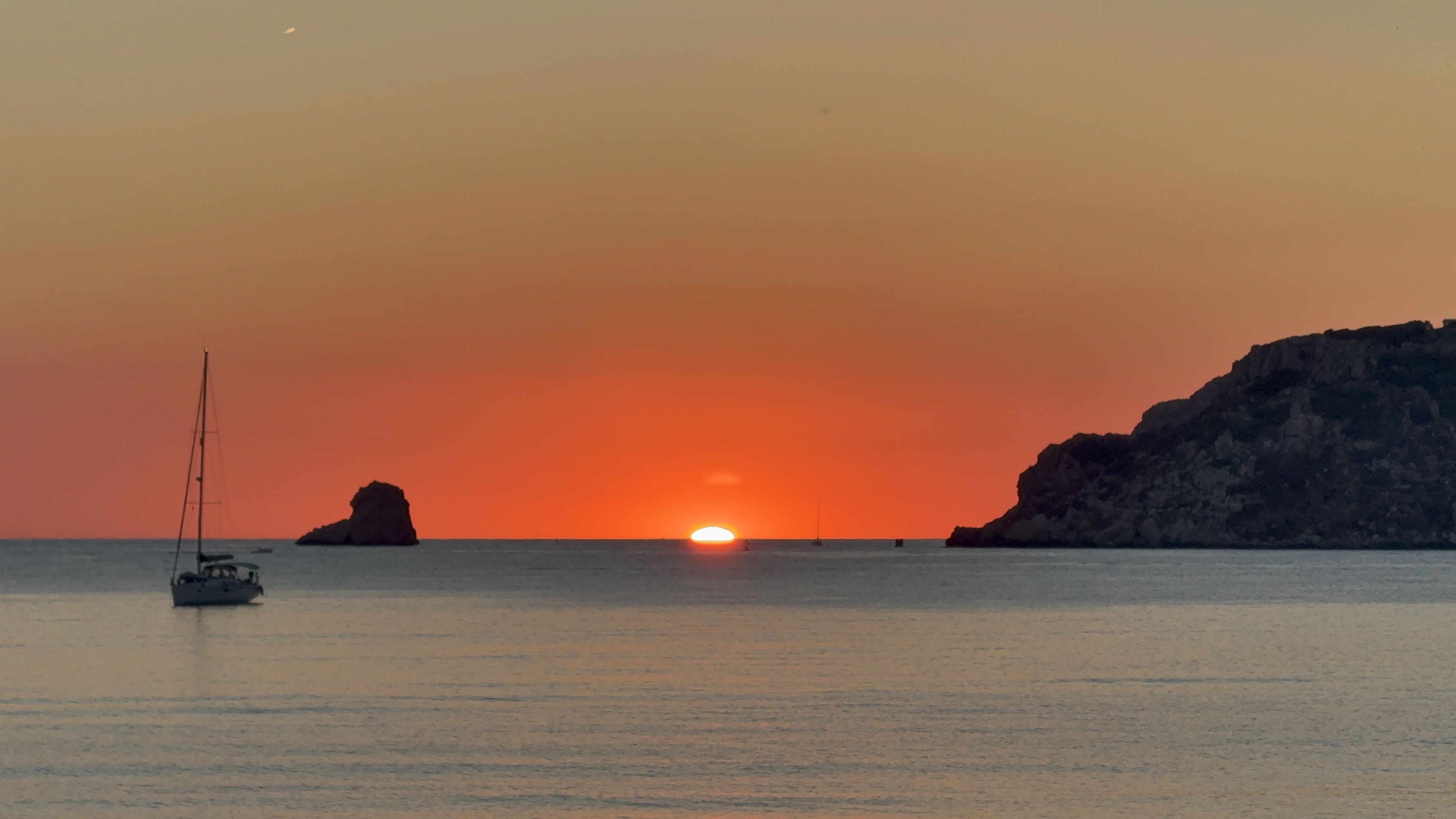 El nostre despertar en família · A la platja de l’Estartit FOTO: Ariadna Martínez Miracle
