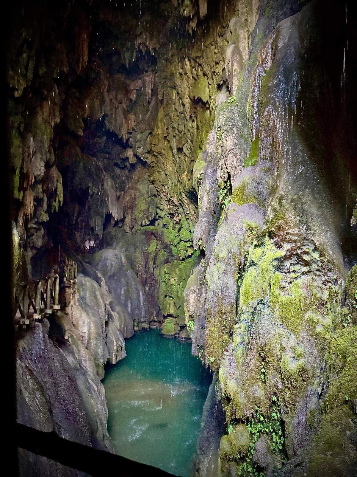 El secret darrere de la Cascada… · Monasterio de Piedra  (Nuevalos) FOTO: Ester García Lopez
