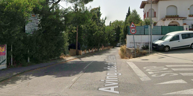 El nou camí escolar sortirà des del pont del Diari i l'avinguda de l'Estació passarà a ser de sentit únic FOTO: Google Maps