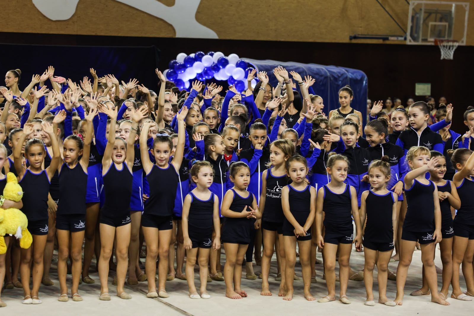Presentació del Club Gimnàstica Rítmica i Estètica Sant Cugat. FOTO: Ajuntament