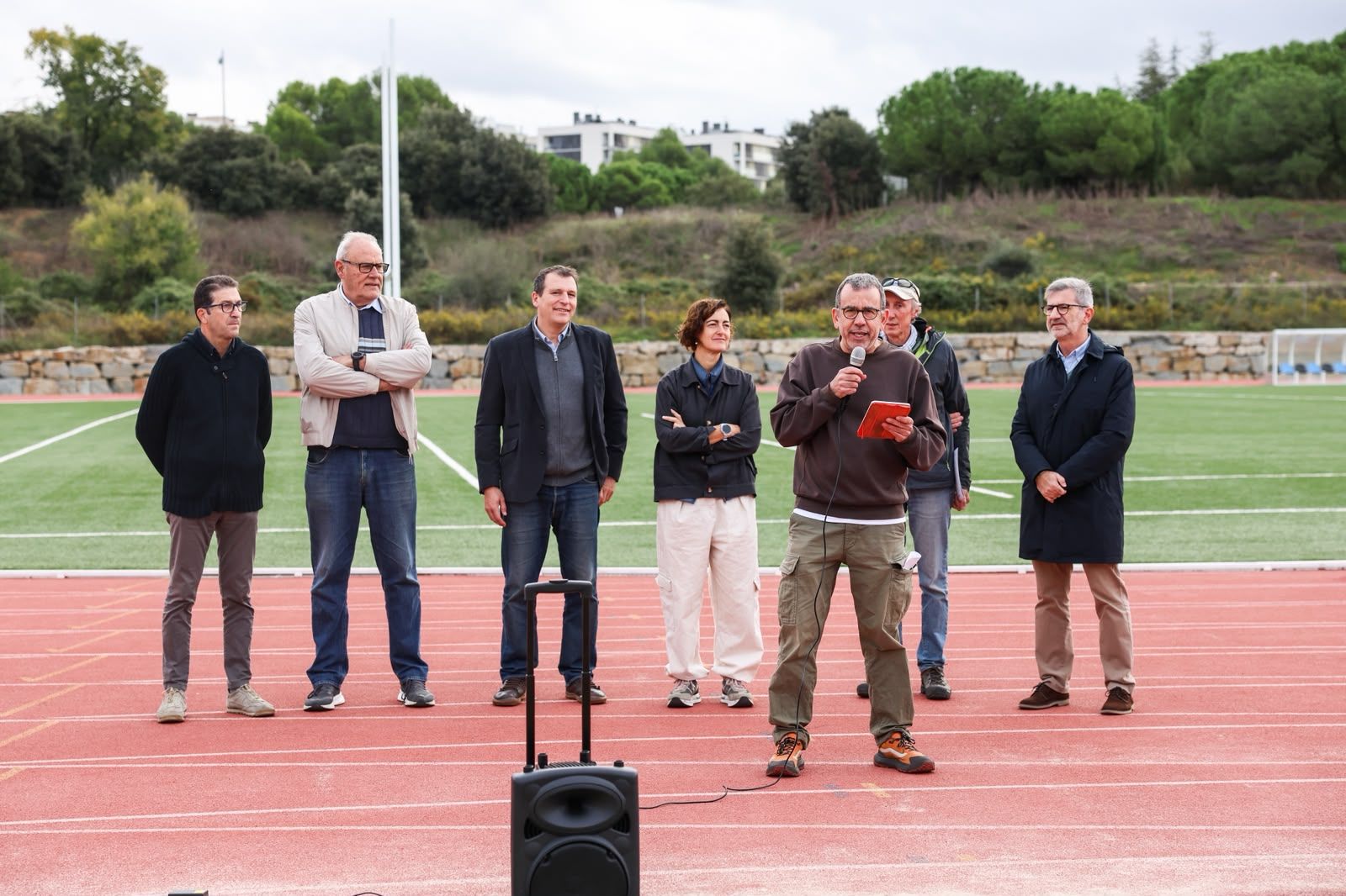 Presentació dels equips de la secció d'atletisme del Club Muntanyenc Sant Cugat 2026/2027. FOTO: Ajuntament