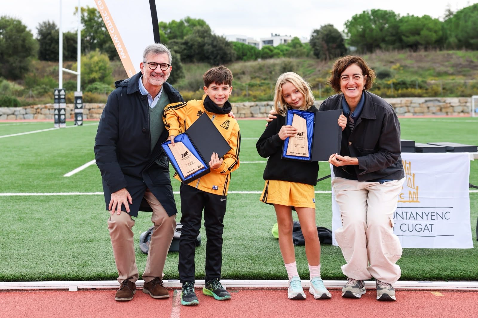 Presentació dels equips de la secció d'atletisme del Club Muntanyenc Sant Cugat 2026/2027. FOTO: Ajuntament