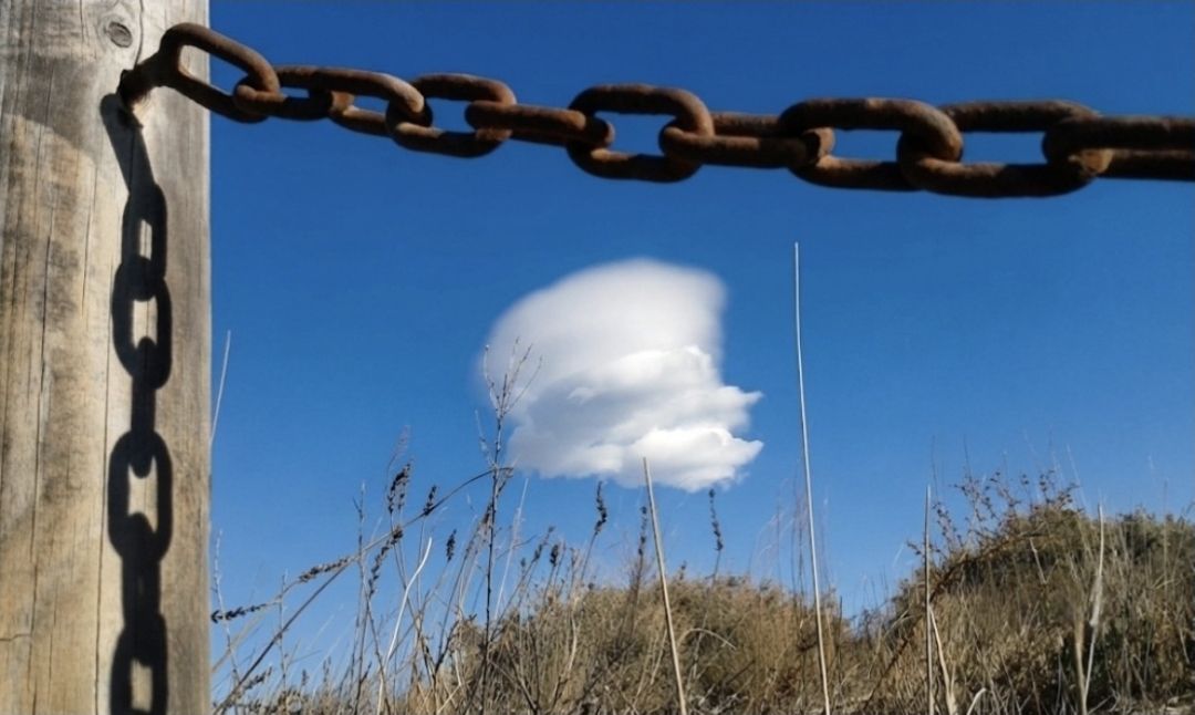 Ni el metall ni las ombres el podrán capturar · L Ampolla FOTO: PEY Llussà Masdeu