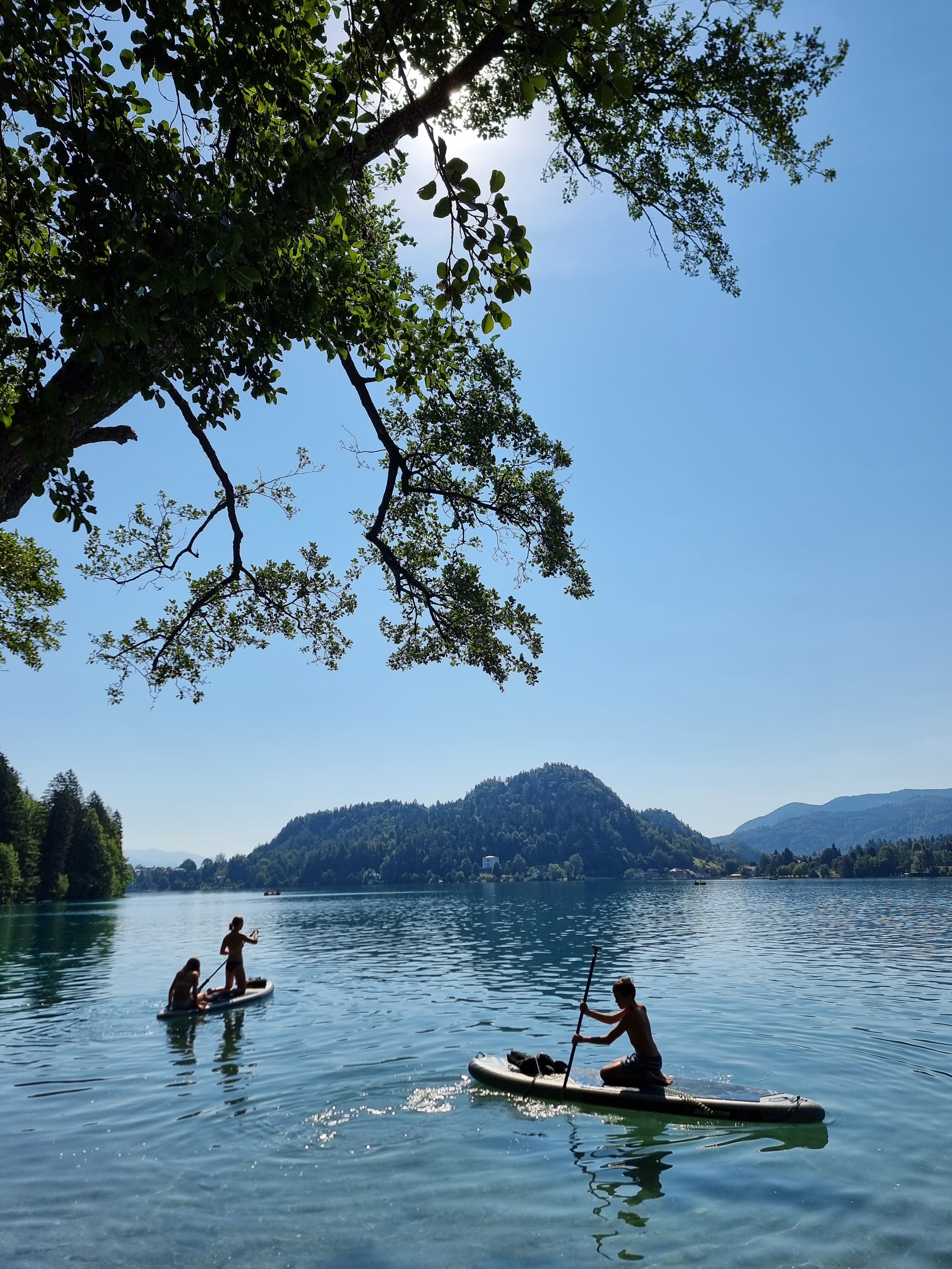 Padel Bled. · Llac de Bled, Eslovènia FOTO: Pedro Alvarez Palacios