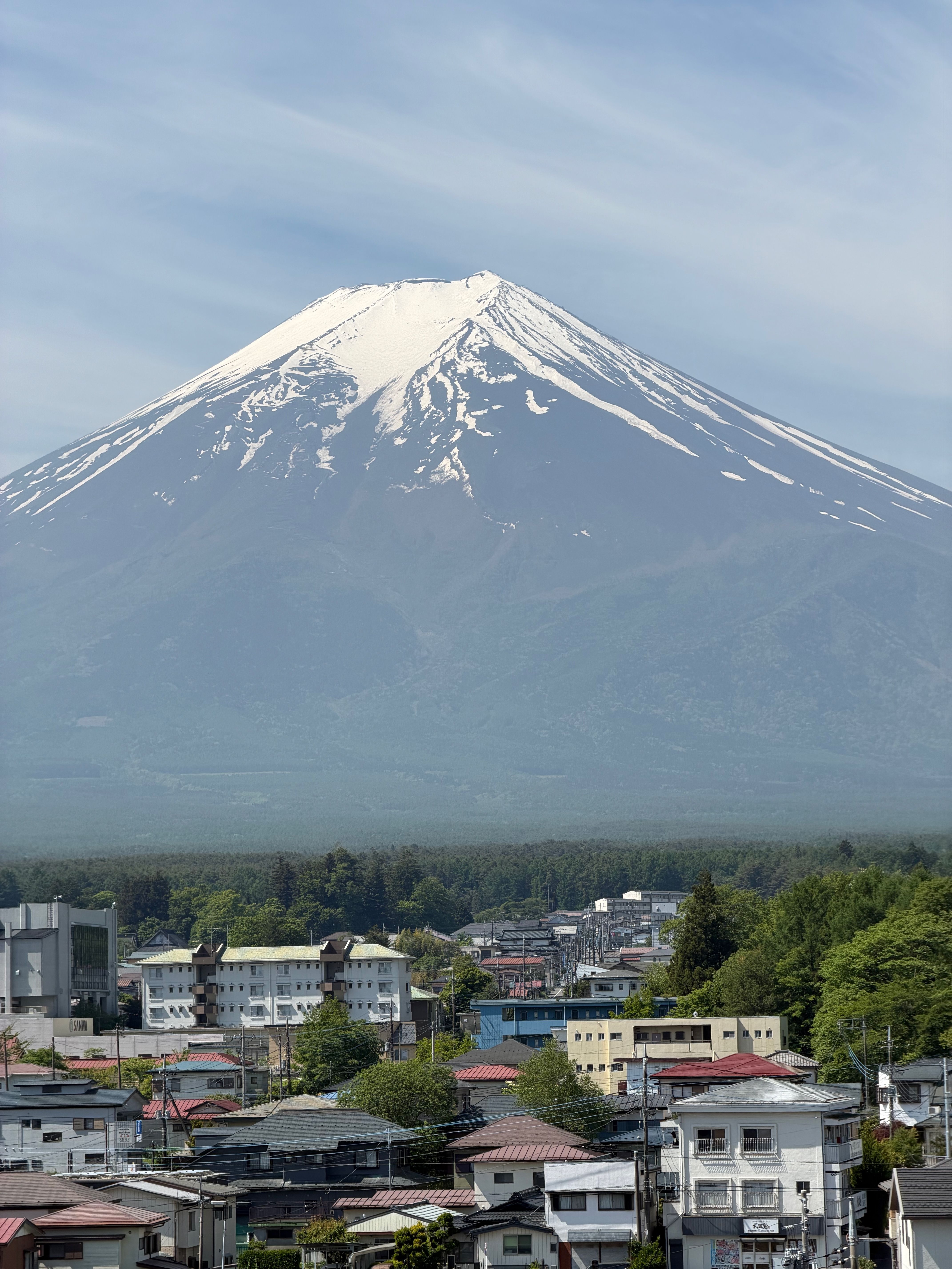 Poblet al peu del Mont Fuji, Japó · Mont Fuji, Japó FOTO: Jaume Gutierrez Moncholi