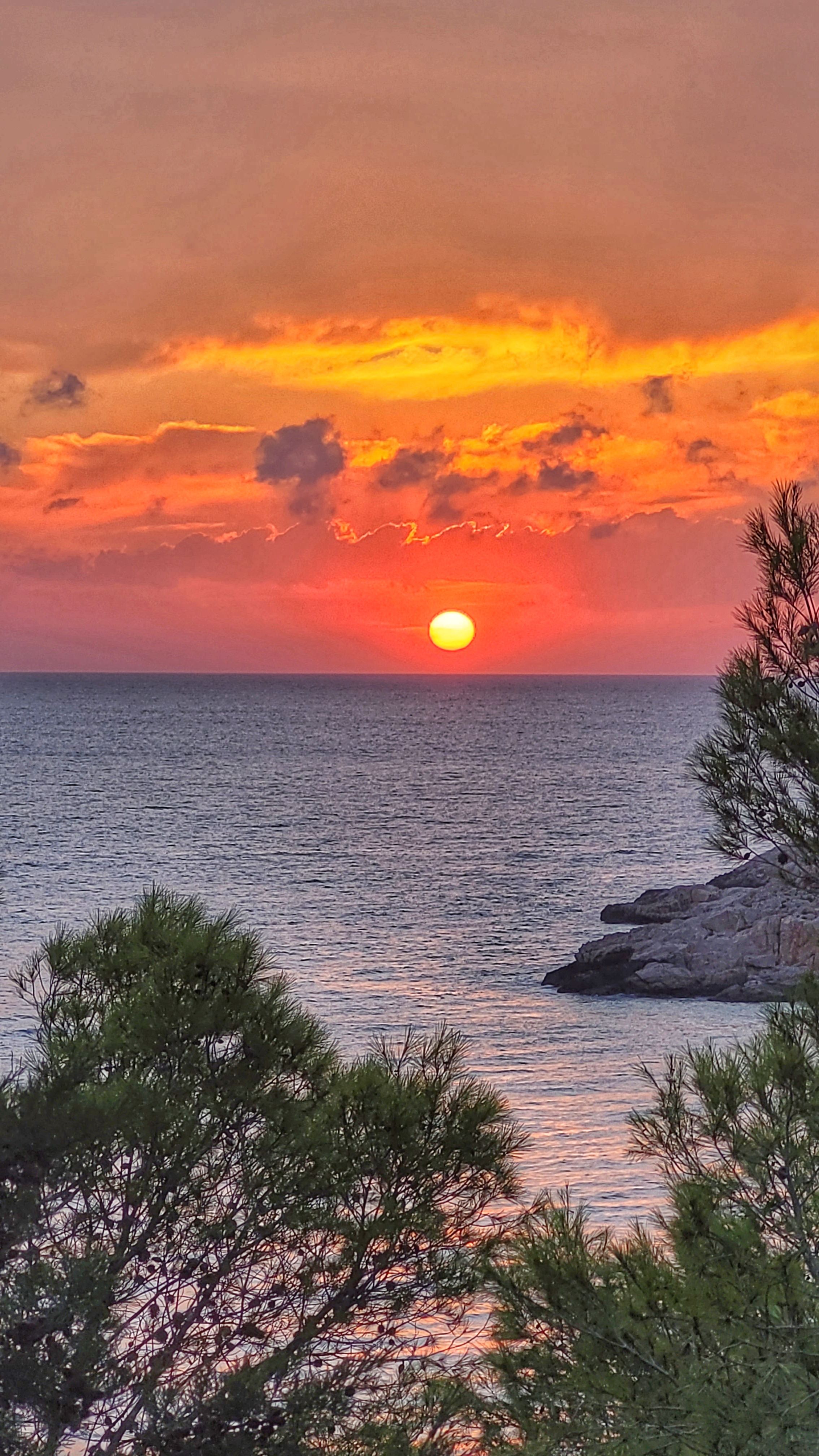 Posta de sol · Ibiza, Cala Saladeta FOTO: Emilio Garrido